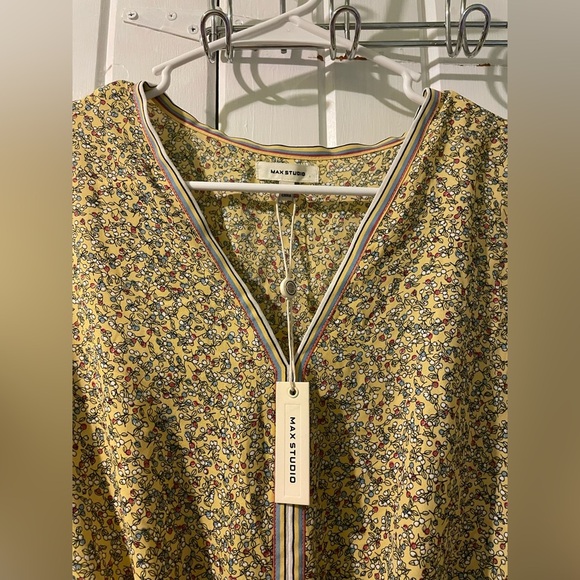 Max Studio chiffon blouse-large NWT - Picture 2 of 8
